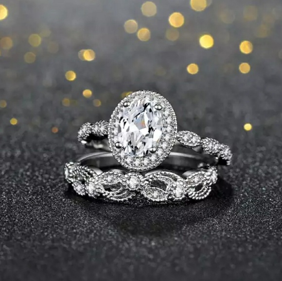 NEW Silver Elegant Oval Cut Halo Bridal Ring Set - Picture 5 of 7
